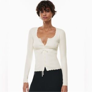 Aritzia Wilfred Precious Sweater Size Small in black**